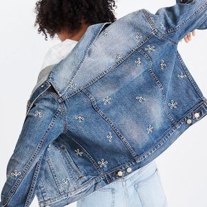 Madewell Boxy-Crop Jean Jacket: Daisy Embroidered